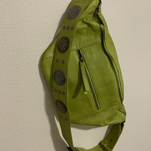 NNT Free People Wilder Embellished Pebbled Leather Sling Bag Concho Green Lime - Picture 1 of 8